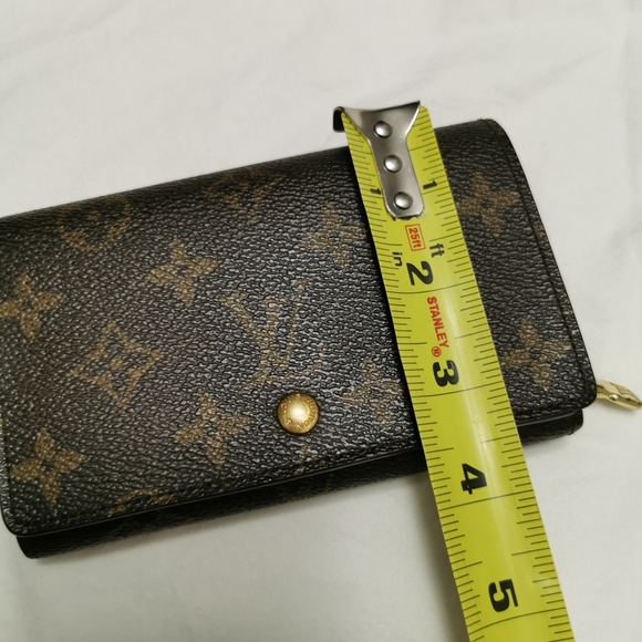 LOUIS VUITTON authentic monogram canvas medium flap wallet cardholder - Picture 8 of 10